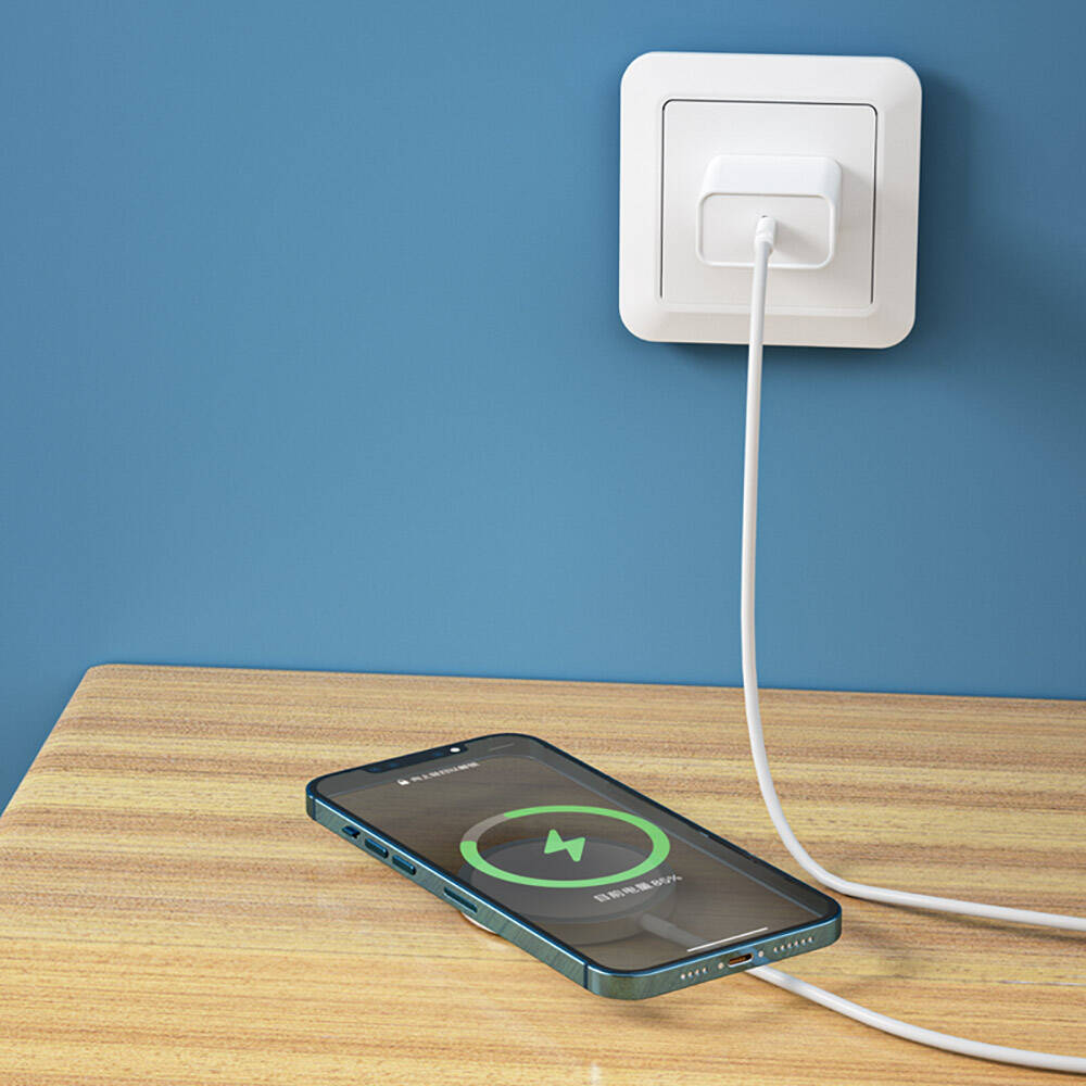 Wi-W009 Interstellar 15W Magsafe PD Wireless Şarj Cihazı – Fotoğraf 4